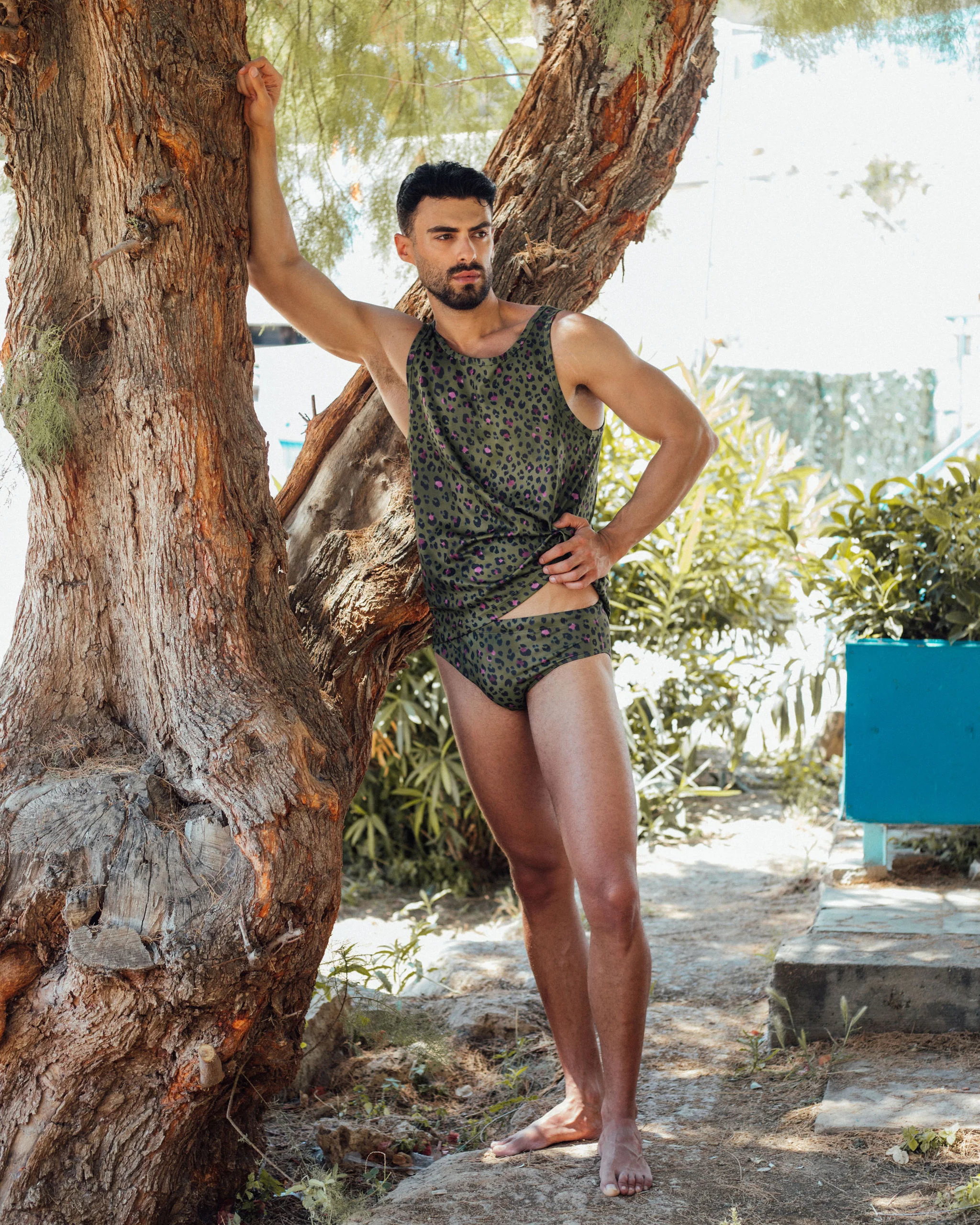 DEN Vest - Olive Leopard - Image 3